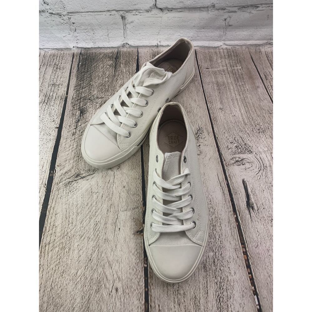 TRUE CRAFT Women's Pride White Canvas Sneakers / Size: 7